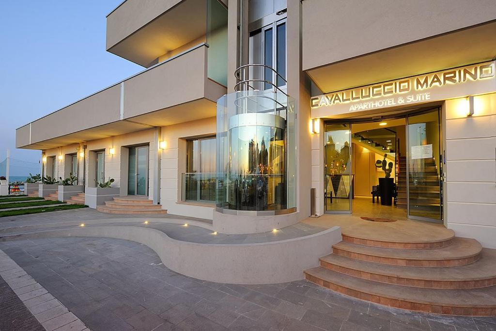 Hotel & Residence Cavalluccio Marino Rimini Buitenkant foto