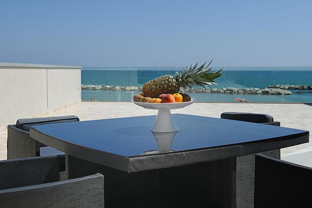Hotel & Residence Cavalluccio Marino Rimini Buitenkant foto