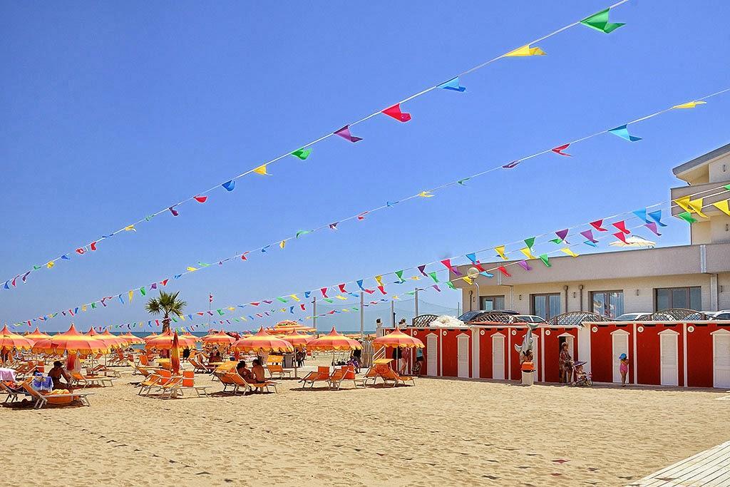 Hotel & Residence Cavalluccio Marino Rimini Buitenkant foto