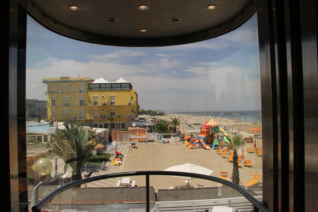 Hotel & Residence Cavalluccio Marino Rimini Buitenkant foto